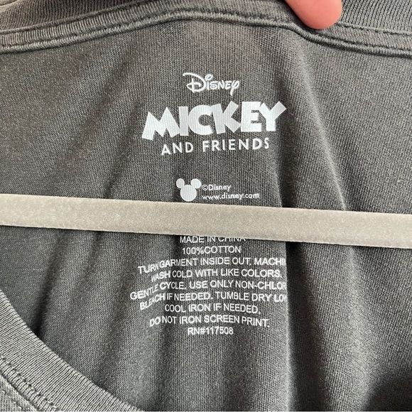 Torrid Mickey Mouse & Friends Short Roll Sleeve Graphic Tee-Size Size 3X-NWT - Picture 7 of 9